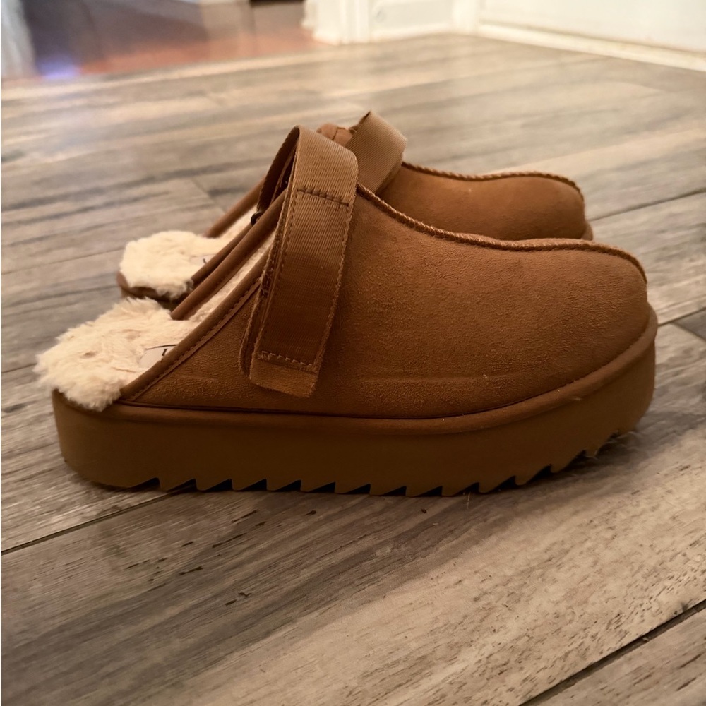 UGG Women Lanah Clog Platform - Chestnut like goldenstar - Picture 2 of 5